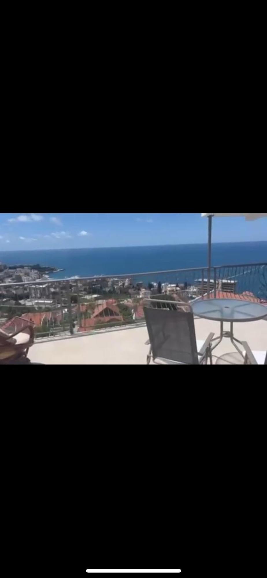 Apartment Light House Добра вода Екстериор снимка